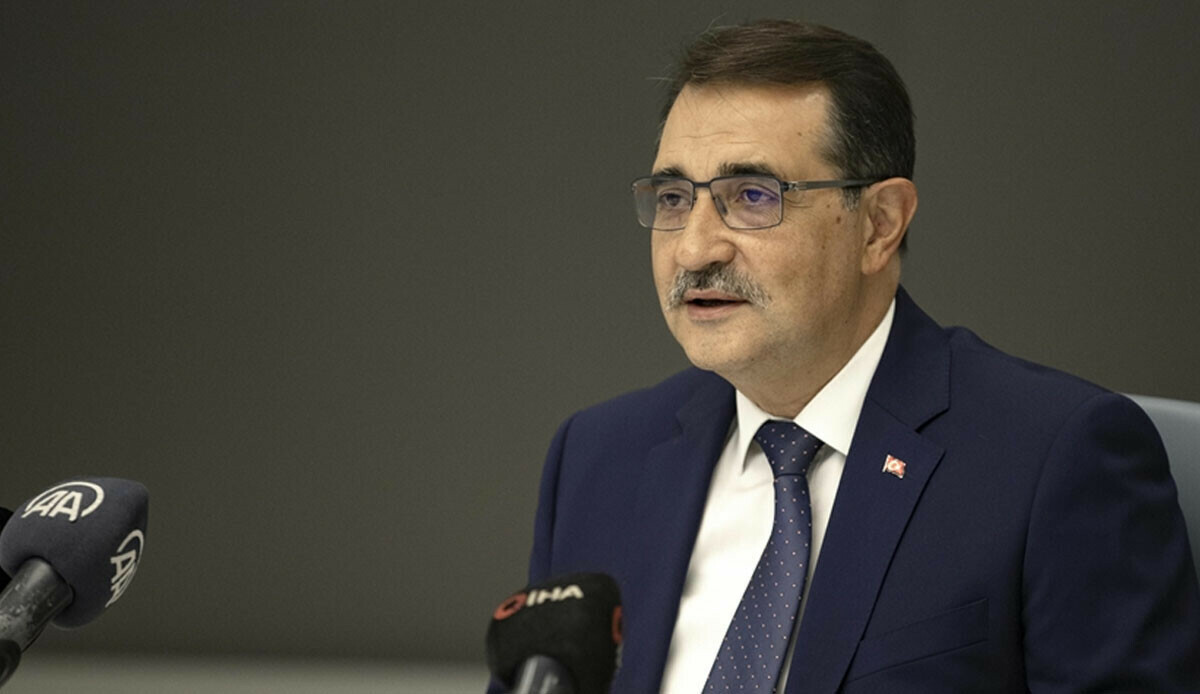 Bakan Dönmez 'den doğal gaz açıklaması: Ülkemiz Batı pazarına ulaşmasında kritik rol üstlenebilir Bakan Dönmez 'den doğal gaz açıklaması: Ülkemiz Batı pazarına ulaşmasında kritik rol üstlenebilir