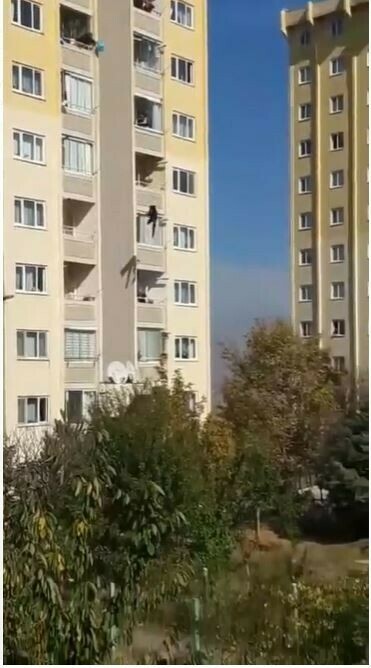 Misafirliğe gittiği evde 7. kattan aşağı atladı, son sözü 'hadi görüşürüz' oldu