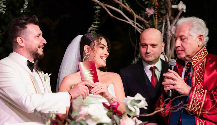 İbrahim Tatlıses’in kızı evlendi… Nikah sırasında ünlü türkücüden şaşırtan hareket: ‘Hayır!’