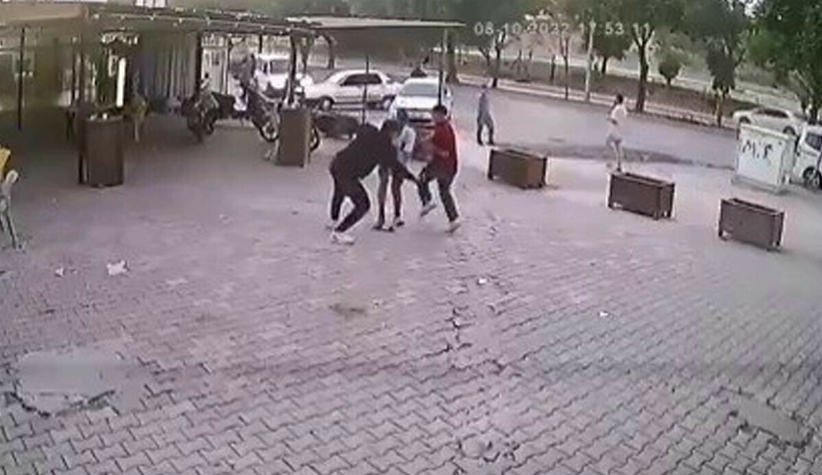 Barışmak için buluştuğu arkadaşını vurdu
