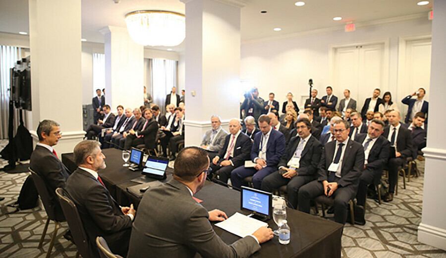Bakan Nebati, dünyanın önde gelen yatırımcılarıyla ABD'de görüştü