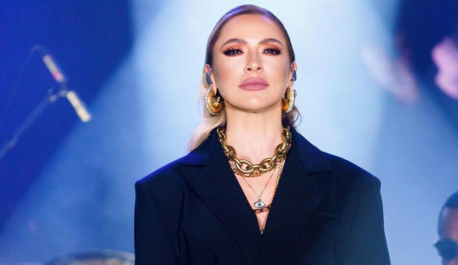 Hadise boşanma sonrası içini döktü: “Beni ezemezsiniz” Hadise boşanma sonrası içini döktü: “Beni ezemezsiniz”