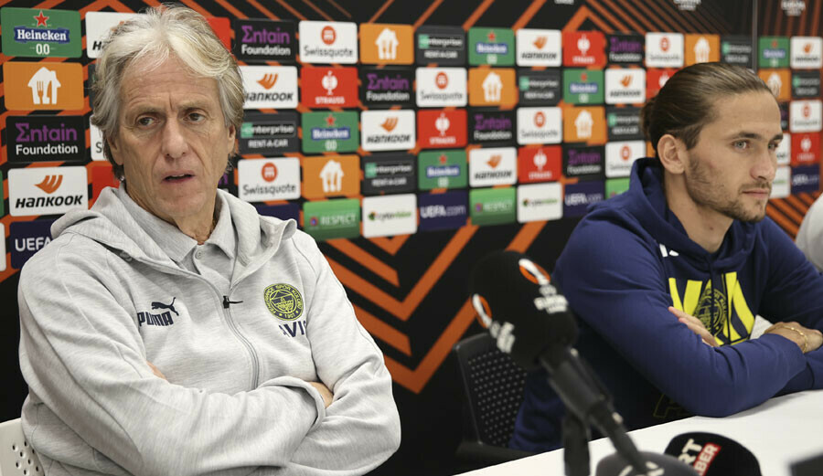 Jorge Jesus AEK Larnaca - Fenerbahçe maçı öncesi provokatörlere cevabını verdi Jorge Jesus AEK Larnaca - Fenerbahçe maçı öncesi provokatörlere cevabını verdi