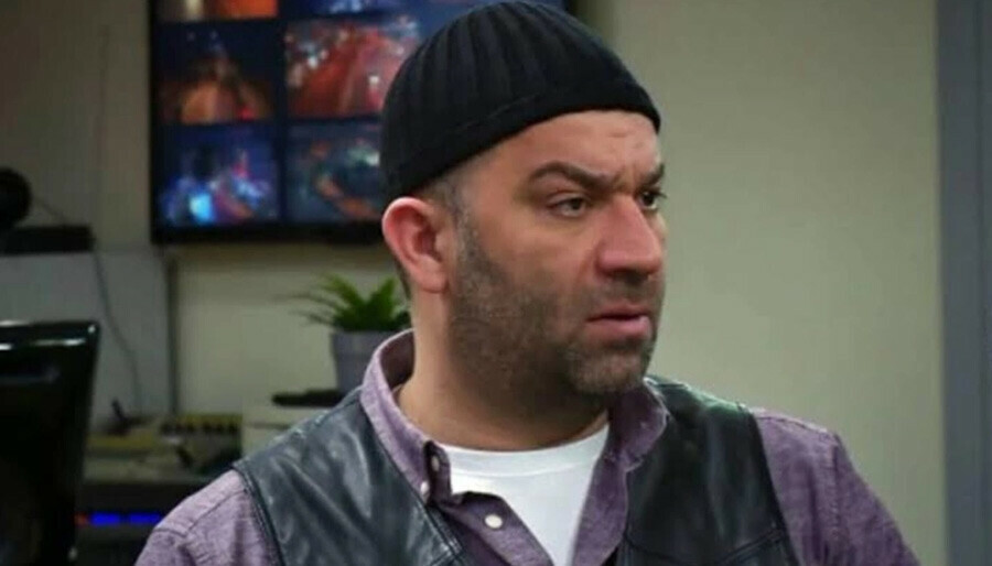 Arka Sokaklar’ın yeni sezon afişi yayınlandı, ortalık karıştı: “Bu dizi biter”