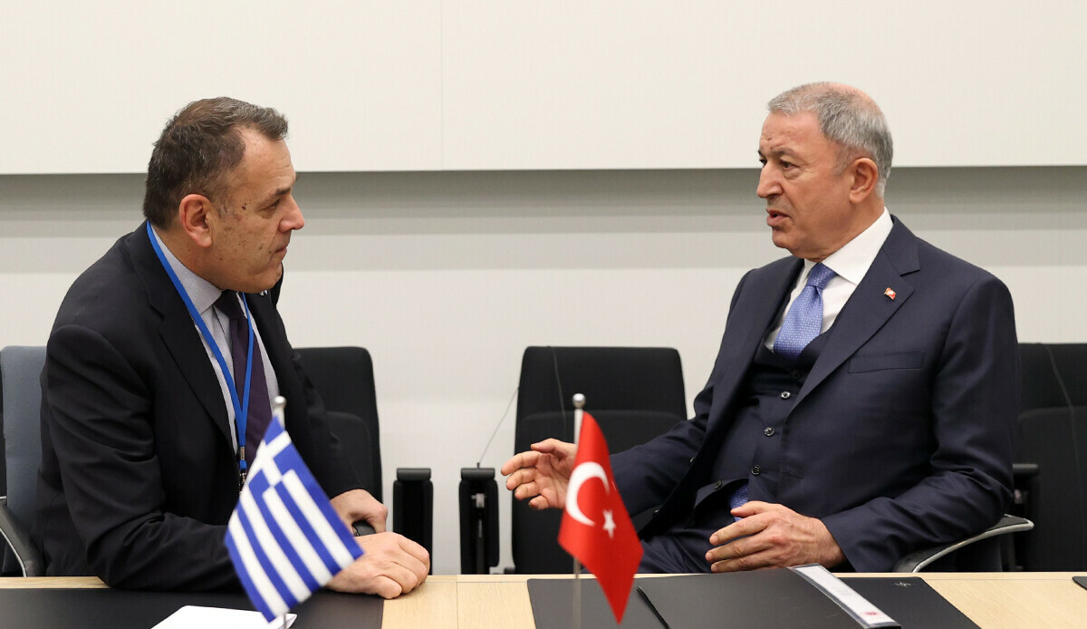 Bakan Akar, Yunan mevkidaşı ile görüştü