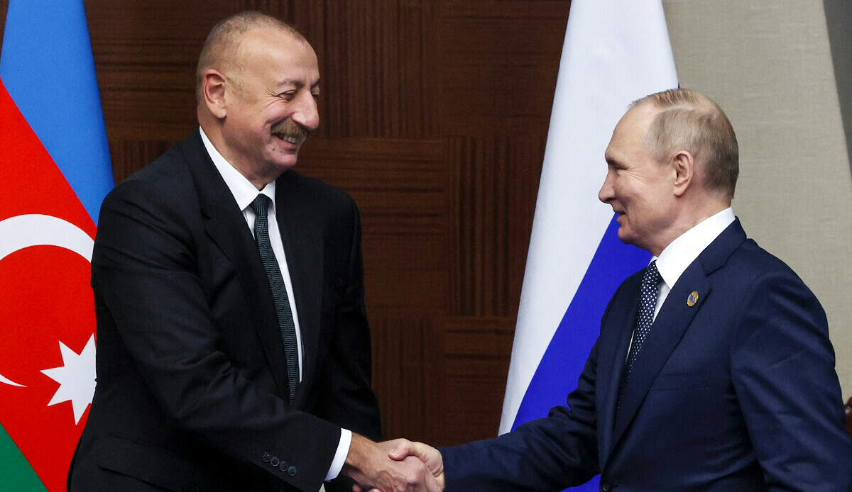 Aliyev, Putin ile görüştü: Uzun vadeli barıştan yanayız Aliyev, Putin ile görüştü: Uzun vadeli barıştan yanayız