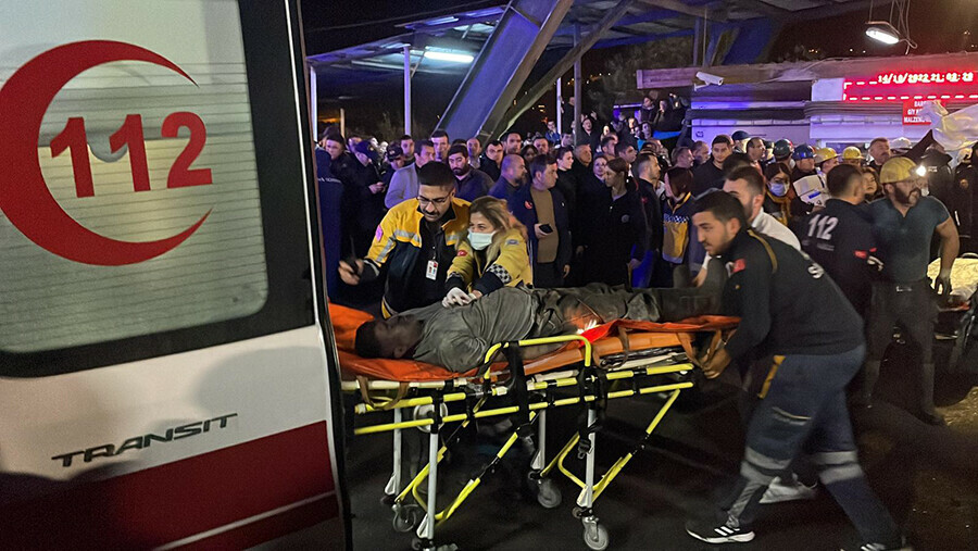 Son dakika: Bartın'da maden ocağında patlama! Can kaybı 41'e yükseldi Son dakika: Bartın'da maden ocağında patlama! Can kaybı 41'e yükseldi