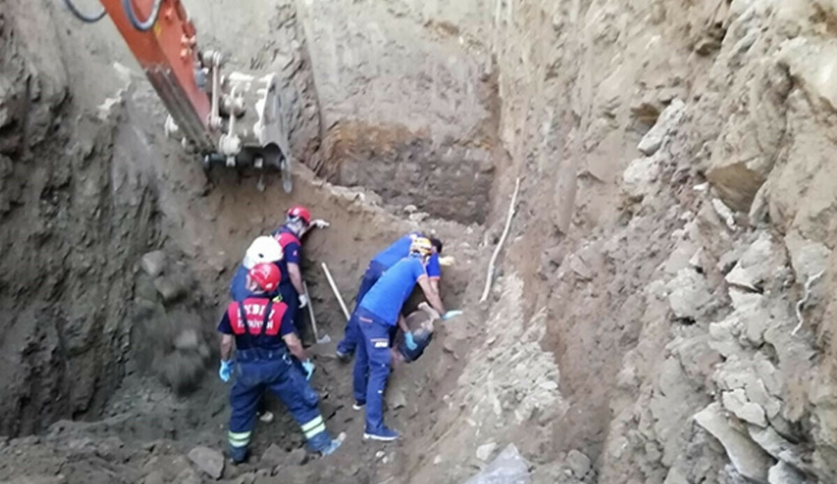 Antalya'da su kuyusunda göçük faciası! Ölü ve yaralı var Antalya'da su kuyusunda göçük faciası! Ölü ve yaralı var