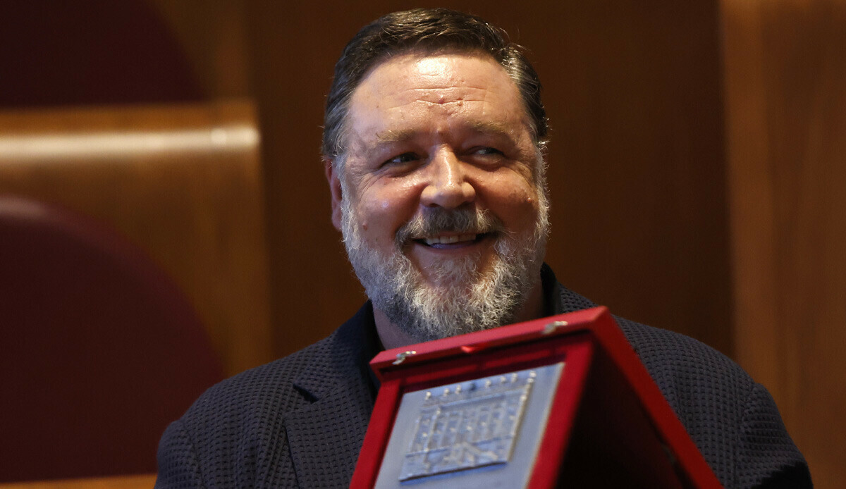 Russell Crowe, ‘Roma’nın elçisi’ oldu… “Her zaman bu şehrin hizmetinde olacağım”