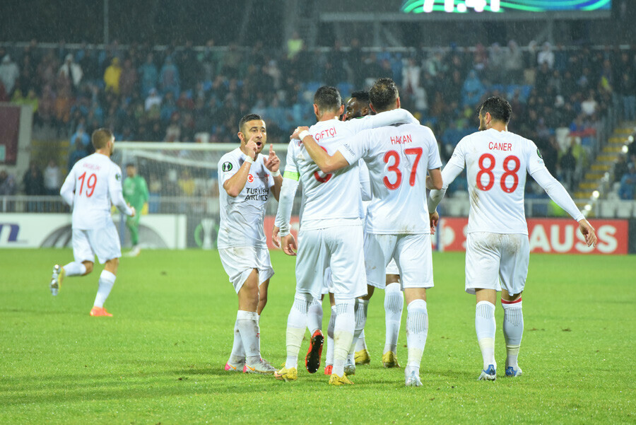 Temsilcilerimiz kasasını doldurdu! İşte UEFA gelirleri... Temsilcilerimiz kasasını doldurdu! İşte UEFA gelirleri...
