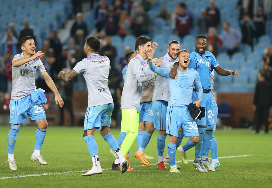 Temsilcilerimiz kasasını doldurdu! İşte UEFA gelirleri... Temsilcilerimiz kasasını doldurdu! İşte UEFA gelirleri...
