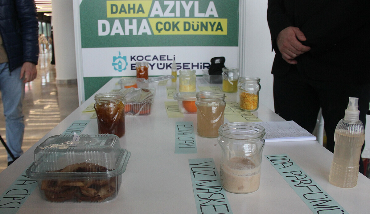 Lise öğrencisi çöpten parfüm üretti Lise öğrencisi çöpten parfüm üretti