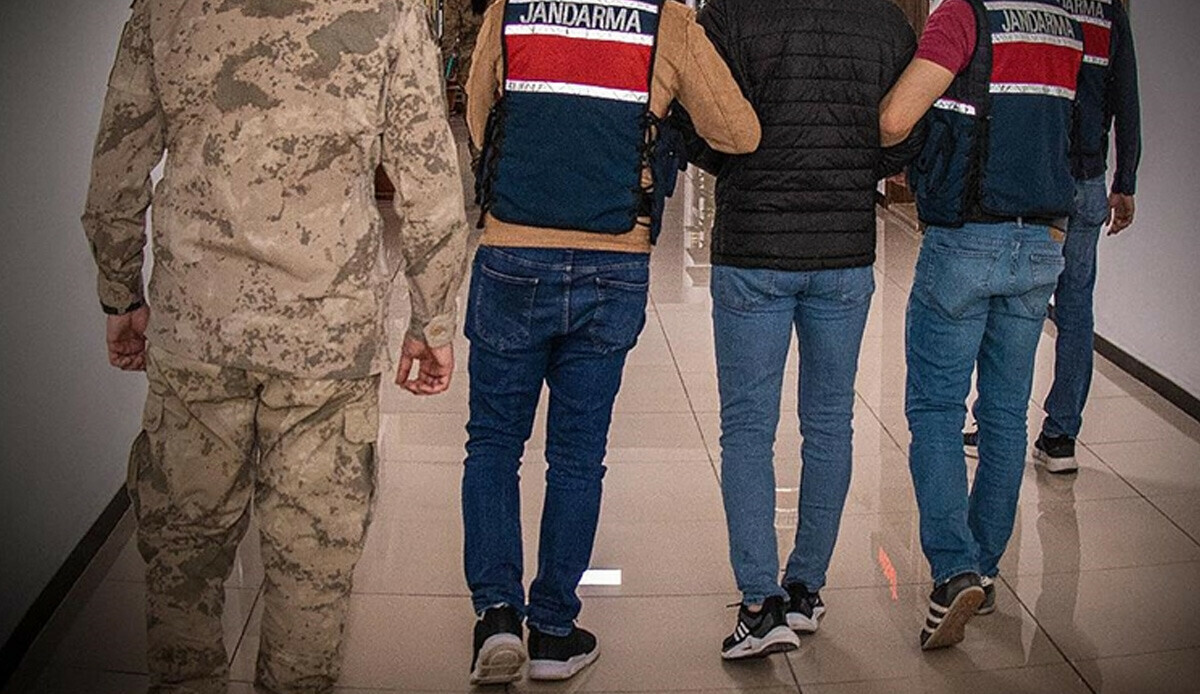 Van&#039;da terör operasyonlarında 11 şüpheli gözaltına alındı