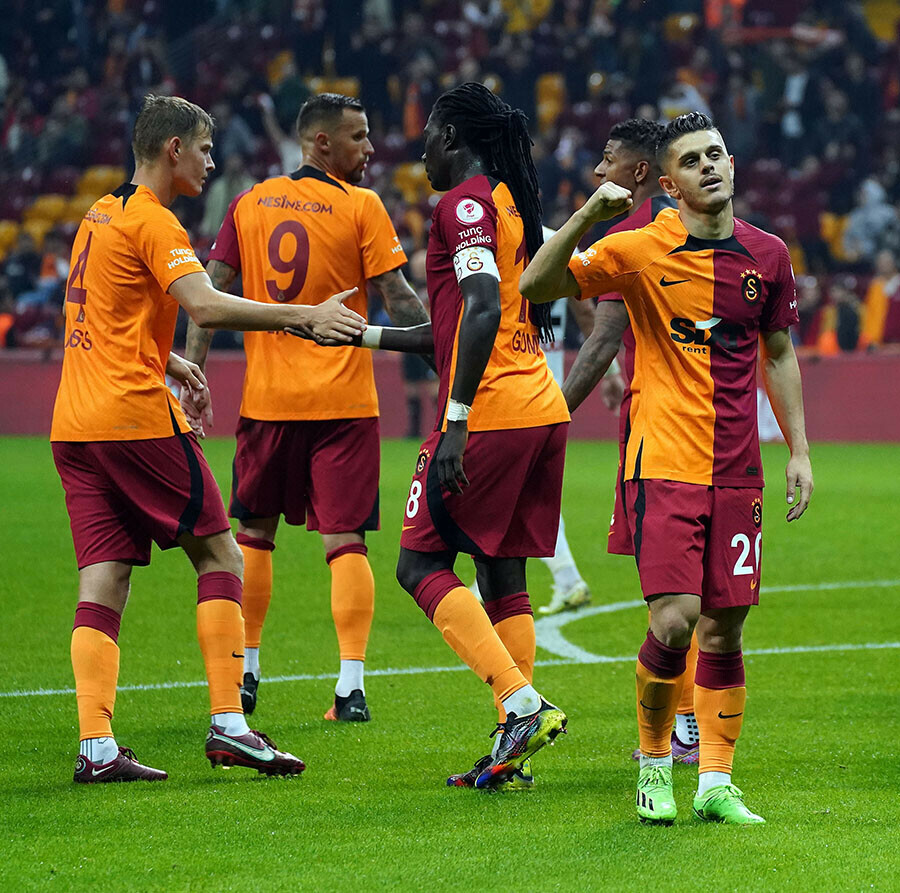 Kastamonuspor'u 7-0 yenen Galatasaray, kupada üst tura çıktı Kastamonuspor'u 7-0 yenen Galatasaray, kupada üst tura çıktı