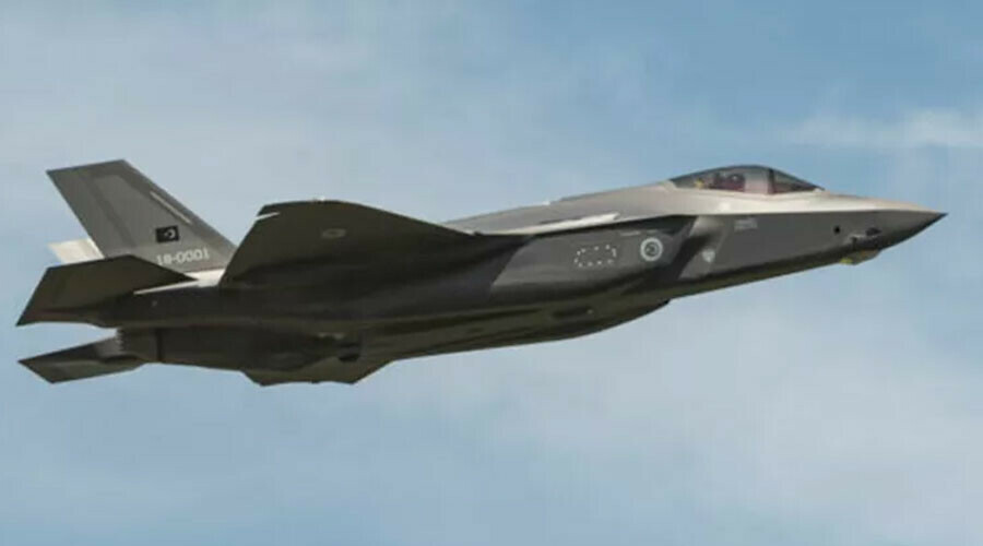 ABD önünü alamıyor... F-35 savaş uçağı yine düştü! Pilot sağ kurtuldu ABD önünü alamıyor... F-35 savaş uçağı yine düştü! Pilot sağ kurtuldu
