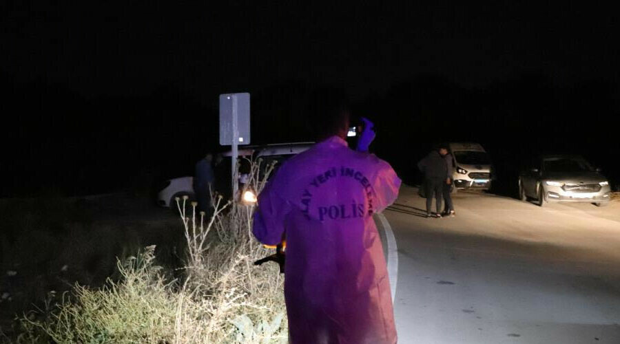 Denizli'de sır ölüm: Kadın sürücüye yardıma giden oto tamircisi yol kenarında bulundu Denizli'de sır ölüm: Kadın sürücüye yardıma giden oto tamircisi yol kenarında bulundu