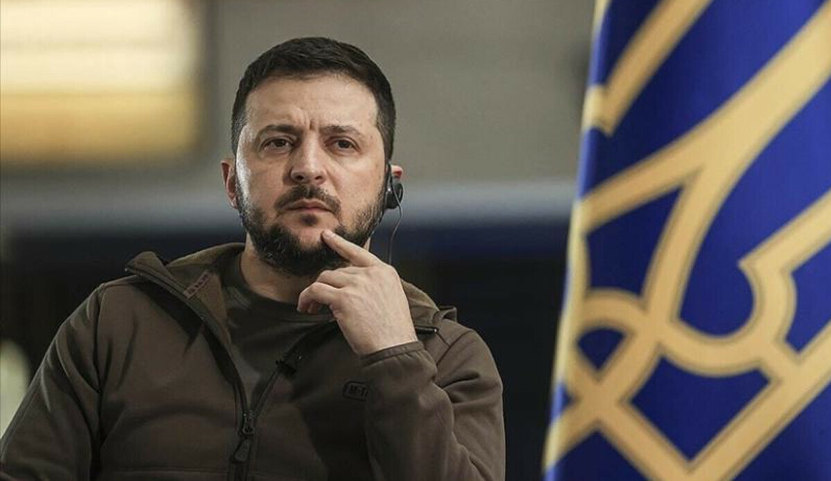 Zelenskiy imzayı attı: 2 bin 507 kişiye yaptırım geliyor Zelenskiy imzayı attı: 2 bin 507 kişiye yaptırım geliyor
