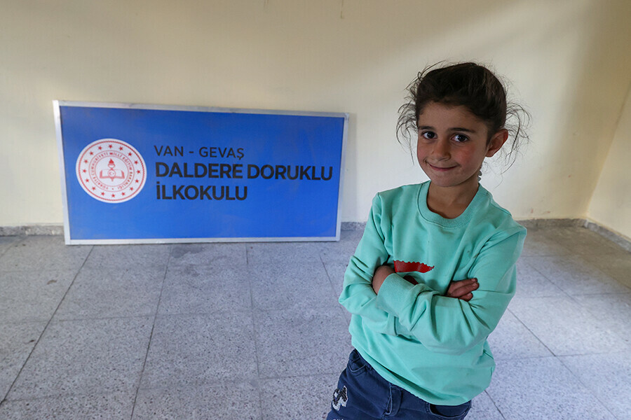 Mezranın tek öğrencisi Zilan için okul açıldı