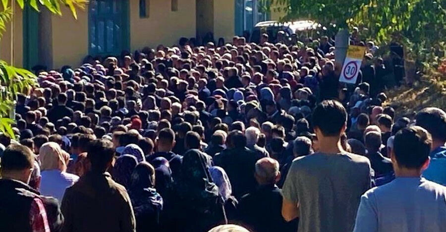 Bir hafta önce dünya evine girmişti, bugün cenazesi toprağa defnedildi