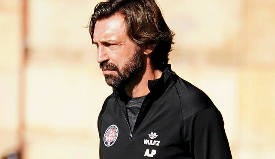 Ümraniyespor'un yeni stadında açılışı Karagümrük 3 golle yaptı