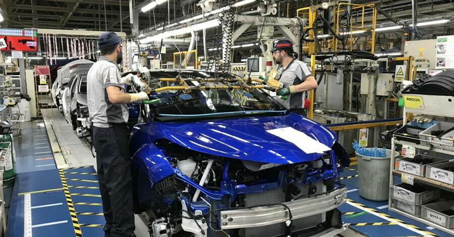Otomotiv devi Toyota'dan Türkiye'ye dev yatırım: 7 milyar... Otomotiv devi Toyota'dan Türkiye'ye dev yatırım: 7 milyar...