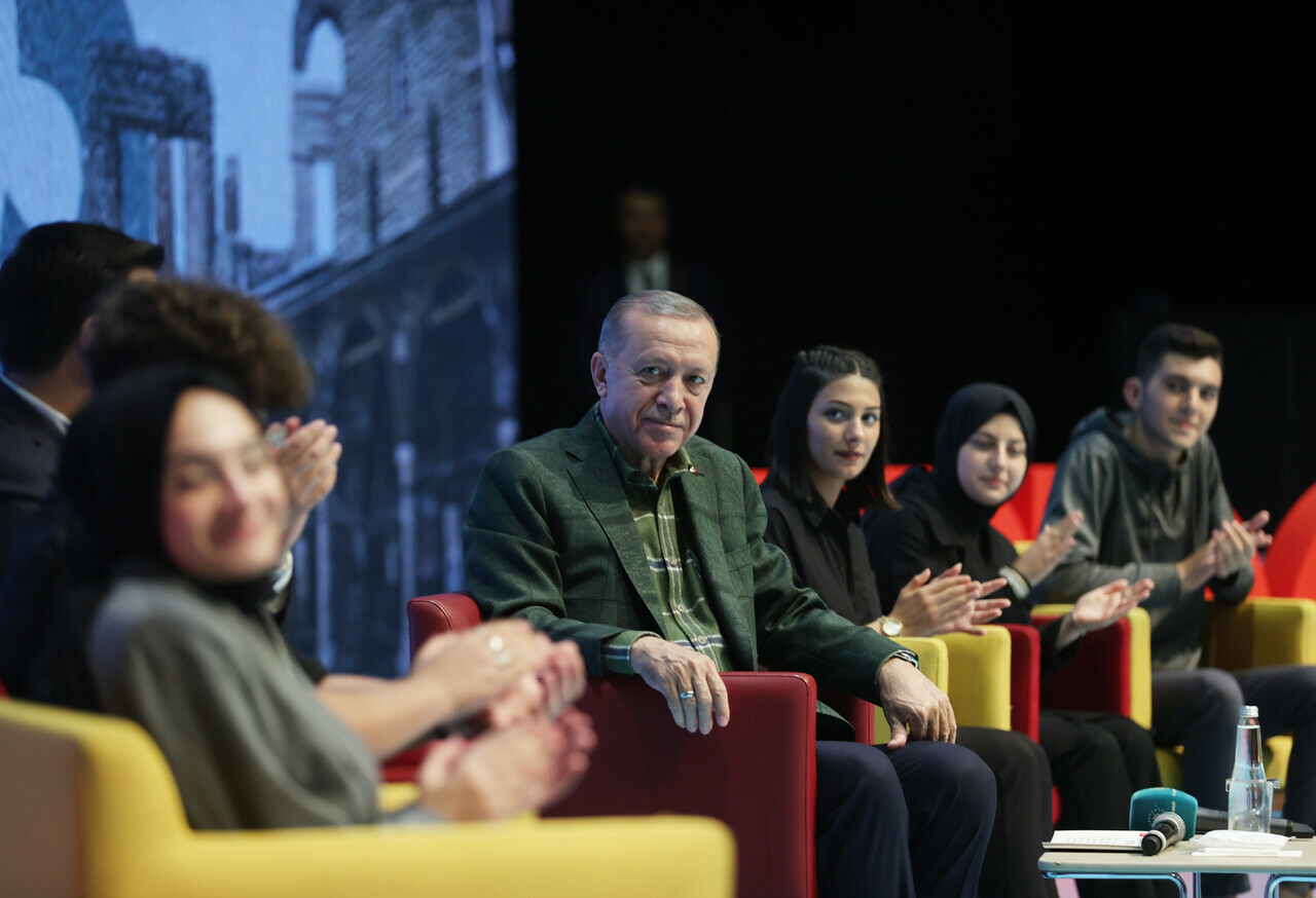 Cumhurbaşkanı Erdoğan'dan Kılıçdaroğlu'na tepki: FETÖ'cülerle hamburger yemenin derdinde değiliz