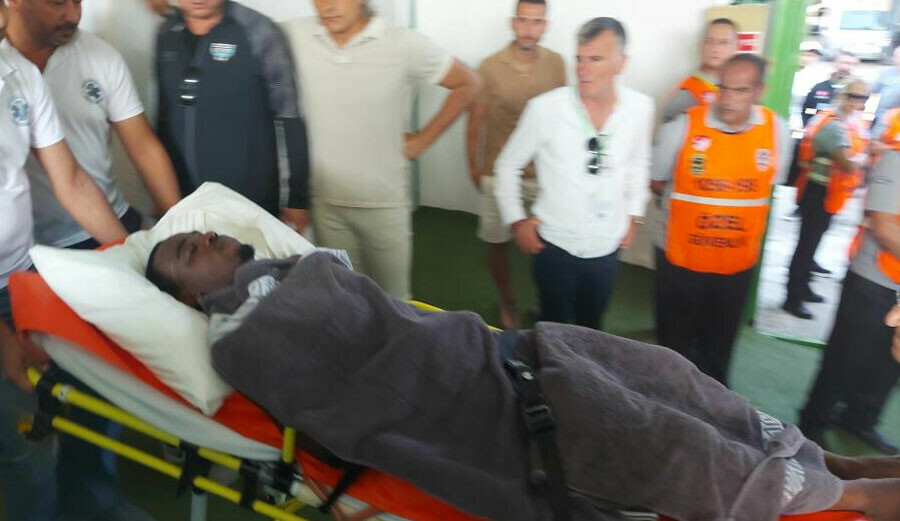 Bandırmaspor'un genç futbolcusu Isaac Tshibangu, Bodrumspor deplasmanında ölümden döndü!