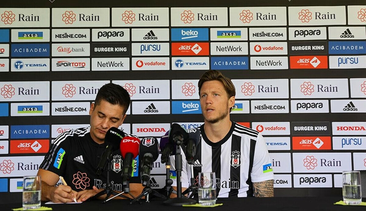 Beşiktaş'ta Weghorst sürprizi! Hatayspor deplasmanına yetişiyor Beşiktaş'ta Weghorst sürprizi! Hatayspor deplasmanına yetişiyor