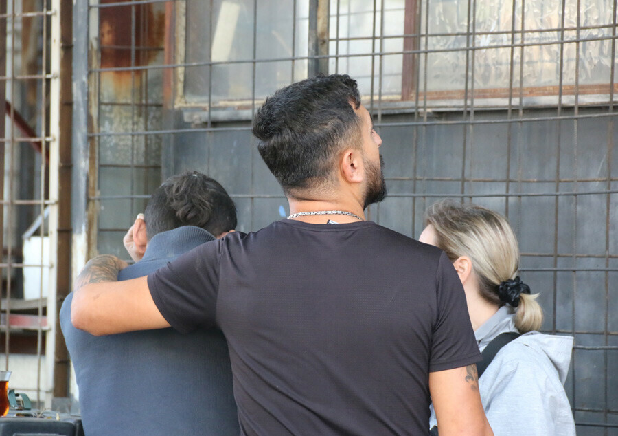 Bir abinin en çaresiz anı: Korkunç haberi alıp olay yerine koştu, kafasını çevirip bakamadı