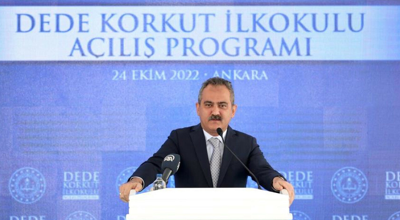 Bakan Özer: Eğitimde son 20 yılda yapılanlar bir destan Bakan Özer: Eğitimde son 20 yılda yapılanlar bir destan