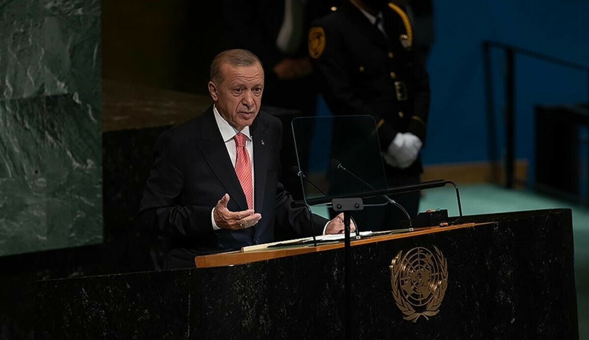 Erdoğan'dan BM Günü mesajında dikkat çeken sözler: Dış politikamızın temel önceliği insani diplomasi Erdoğan'dan BM Günü mesajında dikkat çeken sözler: Dış politikamızın temel önceliği insani diplomasi