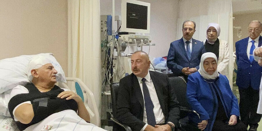 Trafik kazası yapan Binali Yıldırım'ın sağlık durumu nasıl? Sağlık Bakanı Fahrettin Koca açıkladı Trafik kazası yapan Binali Yıldırım'ın sağlık durumu nasıl? Sağlık Bakanı Fahrettin Koca açıkladı