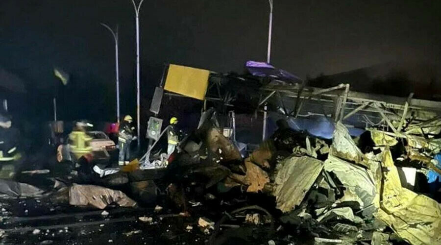 Rus füzeleri vurdu, Dinyeper karanlıkta kaldı: Ukrayna “Bahara kadar gelmeyin” dedi Rus füzeleri vurdu, Dinyeper karanlıkta kaldı: Ukrayna “Bahara kadar gelmeyin” dedi
