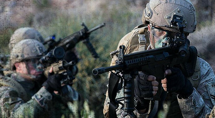 Şehidimizin kanı yerde kalmadı! Pençe-Kilit'te hain PKK'lı 3 terörist etkisiz Şehidimizin kanı yerde kalmadı! Pençe-Kilit'te hain PKK'lı 3 terörist etkisiz