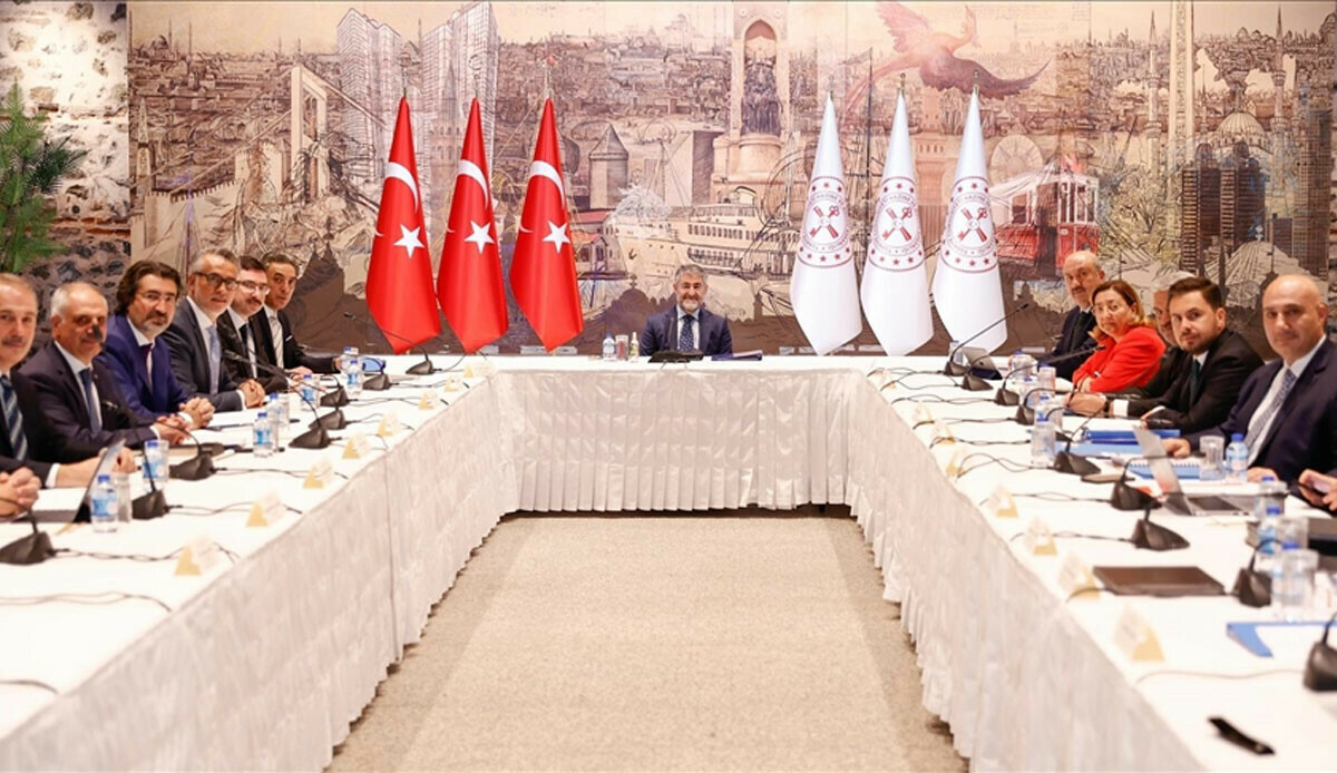 Finansal İstikrar Komitesi 6'ncı kez toplandı: 'Selektif kredi politikası'na devam kararı Finansal İstikrar Komitesi 6'ncı kez toplandı: 'Selektif kredi politikası'na devam kararı