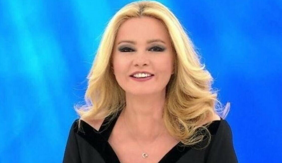Sosyal medyada paylaşıldı, görenler ‘ikizi kadar benziyor’ yorumu yaptı… Müge Anlı’nın yanındaki kim? Sosyal medyada paylaşıldı, görenler ‘ikizi kadar benziyor’ yorumu yaptı… Müge Anlı’nın yanındaki kim?