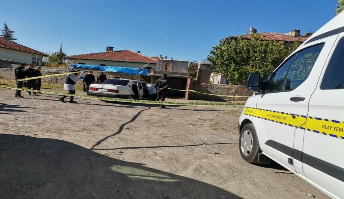 Otomobilde cansız bedenleri bulunmuştu… Kayseri’deki sır ölüm çözüldü Otomobilde cansız bedenleri bulunmuştu… Kayseri’deki sır ölüm çözüldü