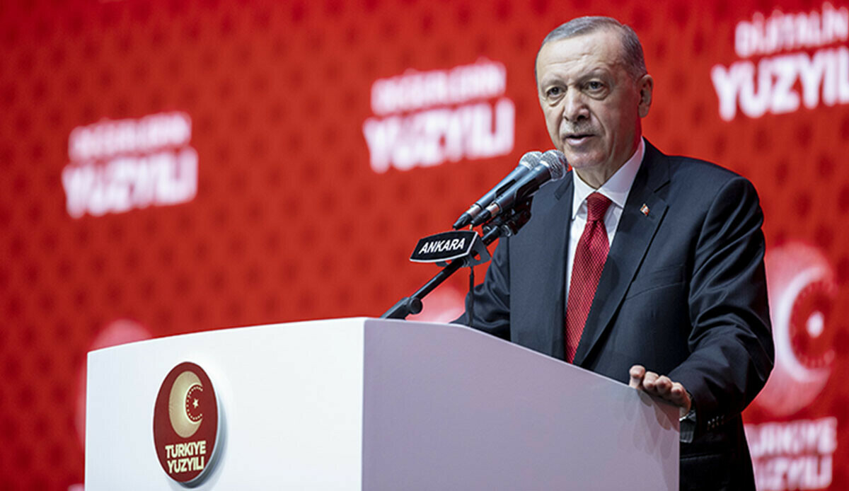 Cumhurbaşkanı Erdoğan’ın ‘Türkiye Yüzyılı’ mesajı Yunanistan’da büyük yankı uyandırdı Cumhurbaşkanı Erdoğan’ın ‘Türkiye Yüzyılı’ mesajı Yunanistan’da büyük yankı uyandırdı