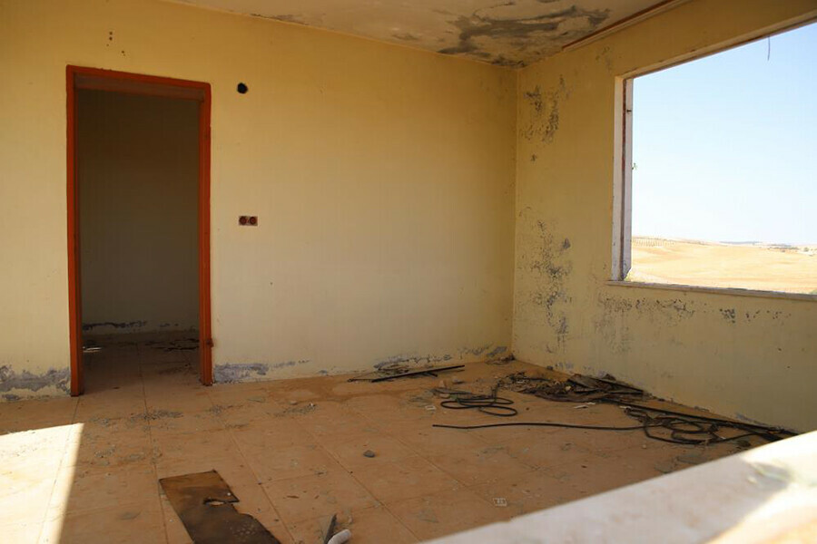 Gaziantep'te korkunç olay! Metruk evde çürümüş kadın cesedi bulundu Gaziantep'te korkunç olay! Metruk evde çürümüş kadın cesedi bulundu