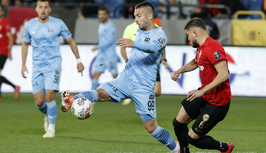 Adem Büyük atıyor, Manisa FK kazanıyor! Krizdeki Gençlerbirliği'nde galibiyet hasreti 8 maça çıktı