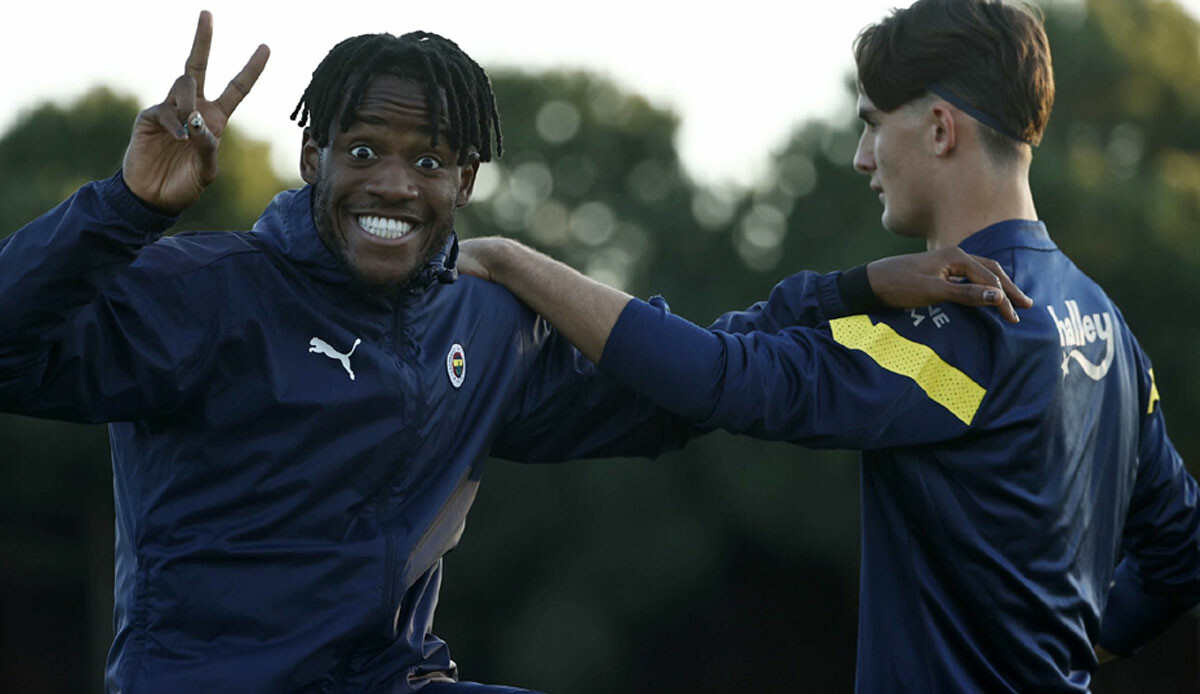 Fenerbahçe Polonya'da liderlik peşinde... Dinamo Kiev maçında 5 eksik! Fenerbahçe Polonya'da liderlik peşinde... Dinamo Kiev maçında 5 eksik!