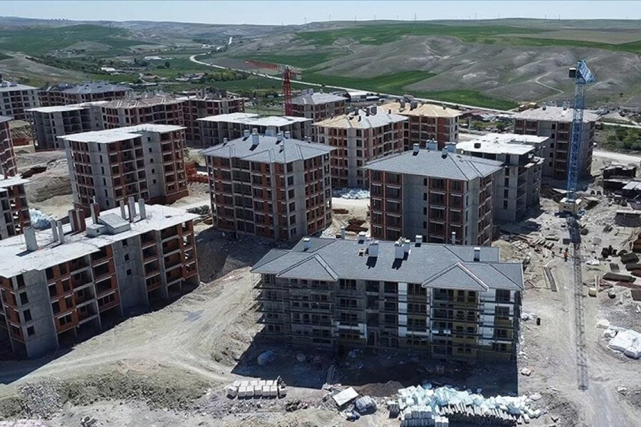 Son dakika: Orta gelirliye sosyal konutta 81 il müjdesi! Bakan Kurum ilk kez adet açıkladı Son dakika: Orta gelirliye sosyal konutta 81 il müjdesi! Bakan Kurum ilk kez adet açıkladı