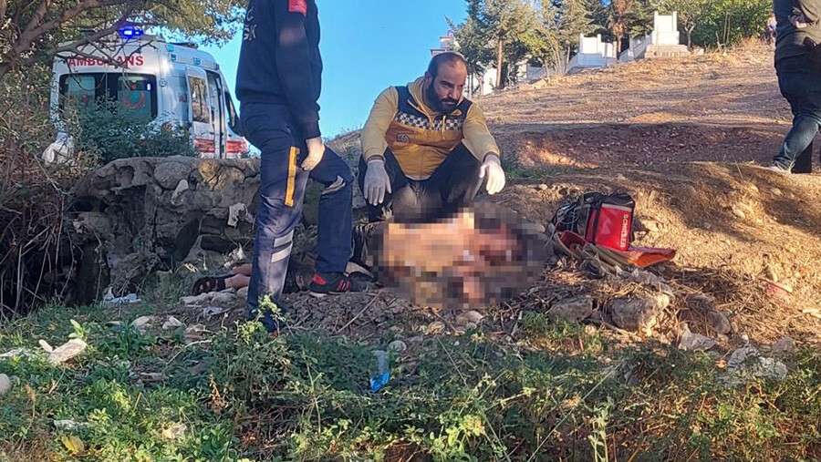 Adıyaman'da bir mezarlık yakınında çocuk cesedi bulundu