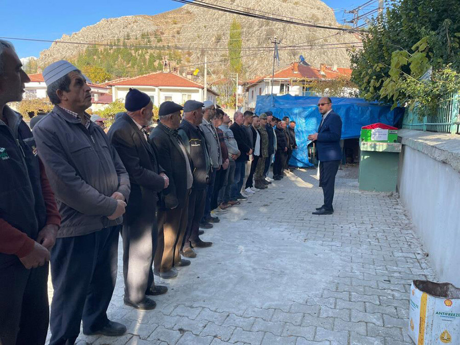 Askerden izne gelmişti, babasını hastaneye götürürken can verdi Askerden izne gelmişti, babasını hastaneye götürürken can verdi