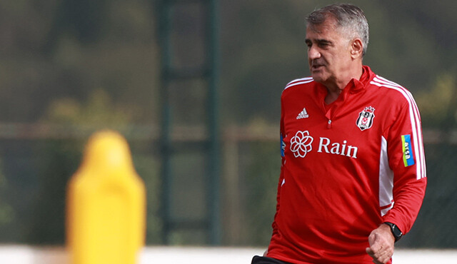 Şenol Güneş'ten düşünce devrimi! Ezbere oynamayı menetti Şenol Güneş'ten düşünce devrimi! Ezbere oynamayı menetti