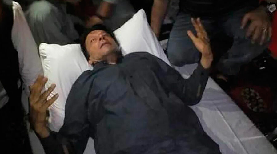 Son dakika... Eski Pakistan Başbakanı Imran Khan'a suikast girişimi Son dakika... Eski Pakistan Başbakanı Imran Khan'a suikast girişimi