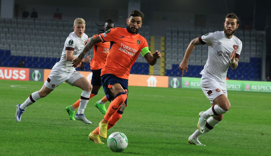 Ver elini UEFA Konferans Ligi! Medipol Başakşehir rekor golle grubunu lider tamamladı Ver elini UEFA Konferans Ligi! Medipol Başakşehir rekor golle grubunu lider tamamladı