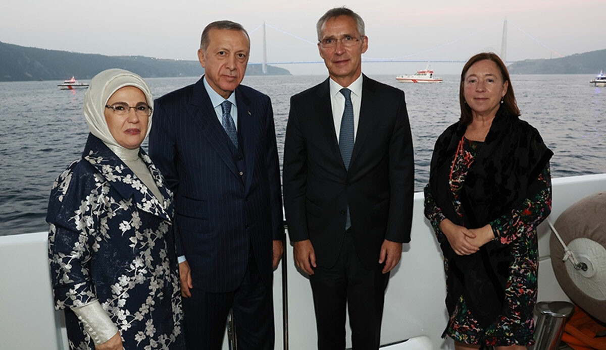 NATO Genel Sekreteri Stoltenberg'den Cumhurbaşkanı Erdoğan'a 'tahıl koridoru' teşekkürü NATO Genel Sekreteri Stoltenberg'den Cumhurbaşkanı Erdoğan'a 'tahıl koridoru' teşekkürü
