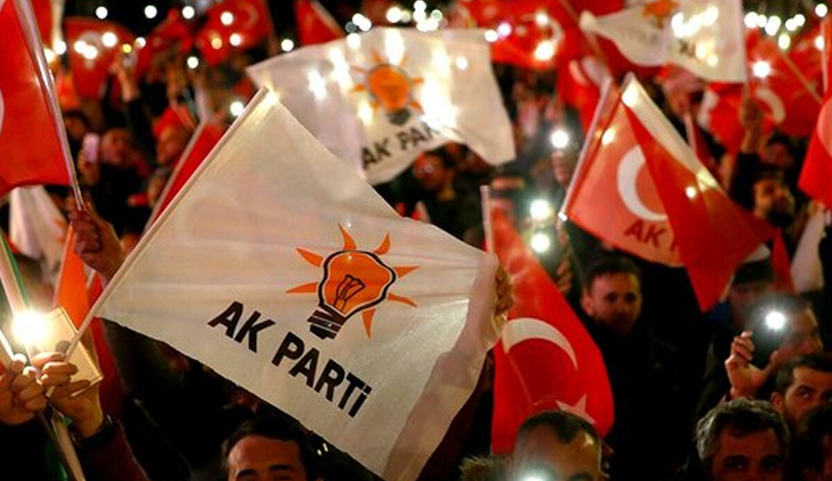 AK Parti’den teşkilata Türkiye Yüzyılı eğitimi