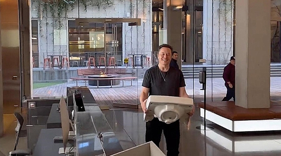 Twitter’da gece baskını: Musk 'para yok mecburuz' dedi, çalışanların yarısını kovdu